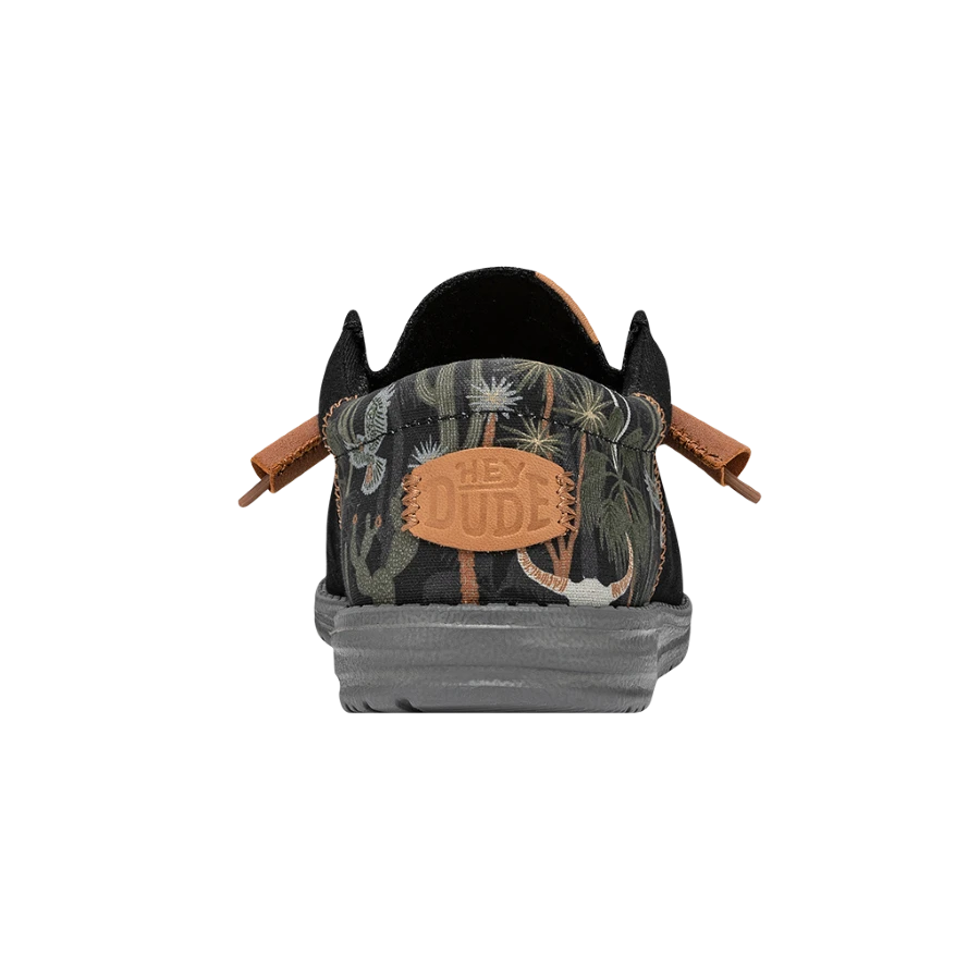 Wally Funk Oasis - Black - Image 5